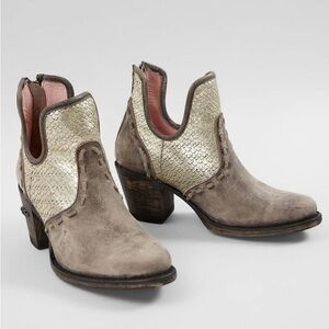 Miss Macie Hush Ur Mouth Leather Ankle Boot in Brown Size 6.5